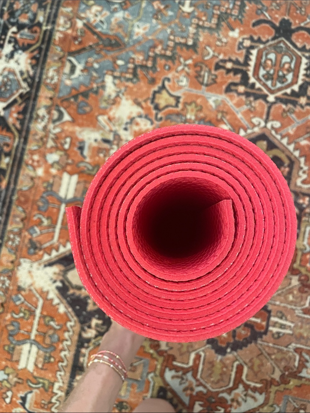 Manduka PROlite Yoga Mat 4.7mm Coral Pink - Picture 3 of 7
